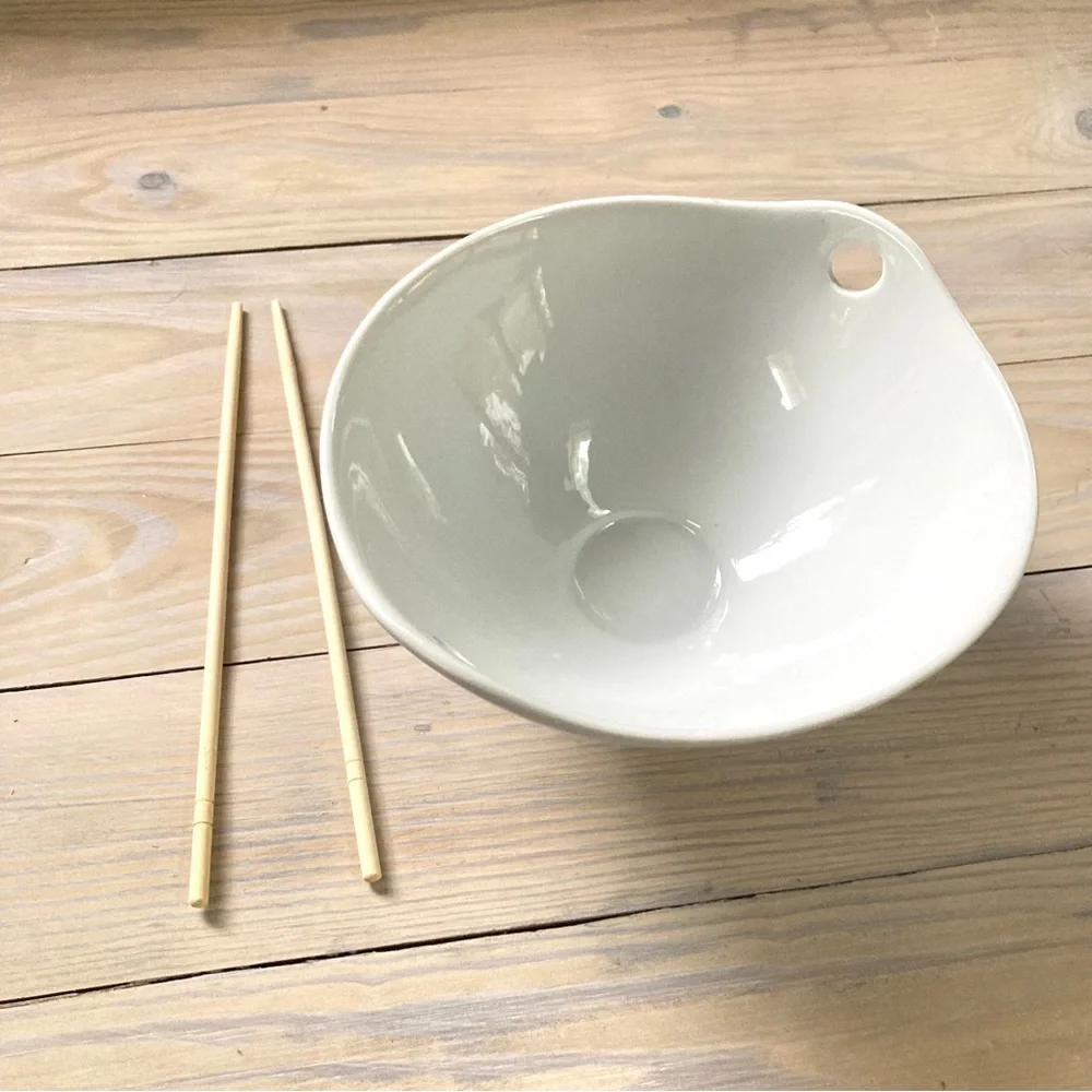 PIER 1 Kai Noodle Ramen Rice Bowl with Chopsticks Creamy White 7.25 x 3.24 in